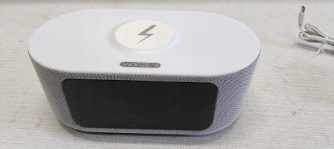 Radiobudzik Rafio FM Budzik Zegar Ładowarka Indukcyjna QI Lampka Nocna RGB