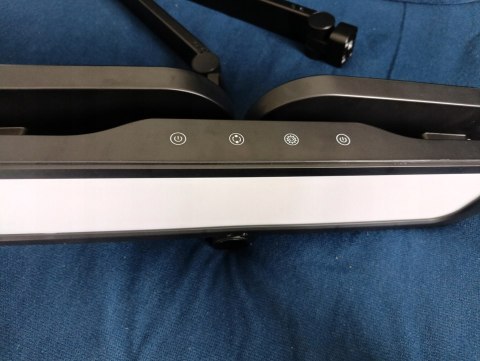 Lampa biurkowa LED trójdzielna
