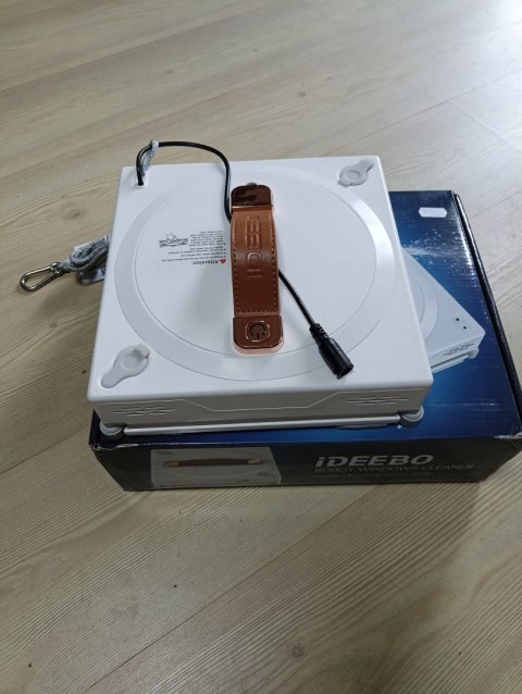 Robot do mycia okien G500