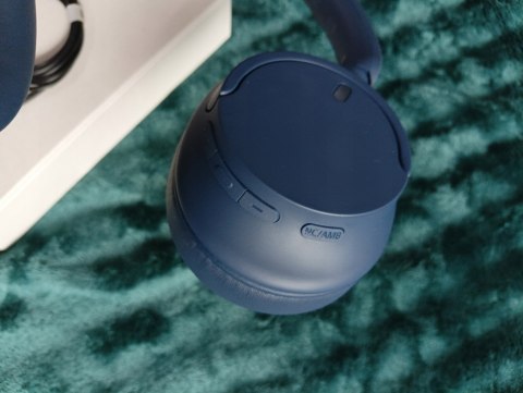 Słuchawki bezprzewodowe nauszne Sony WH-CH720N |